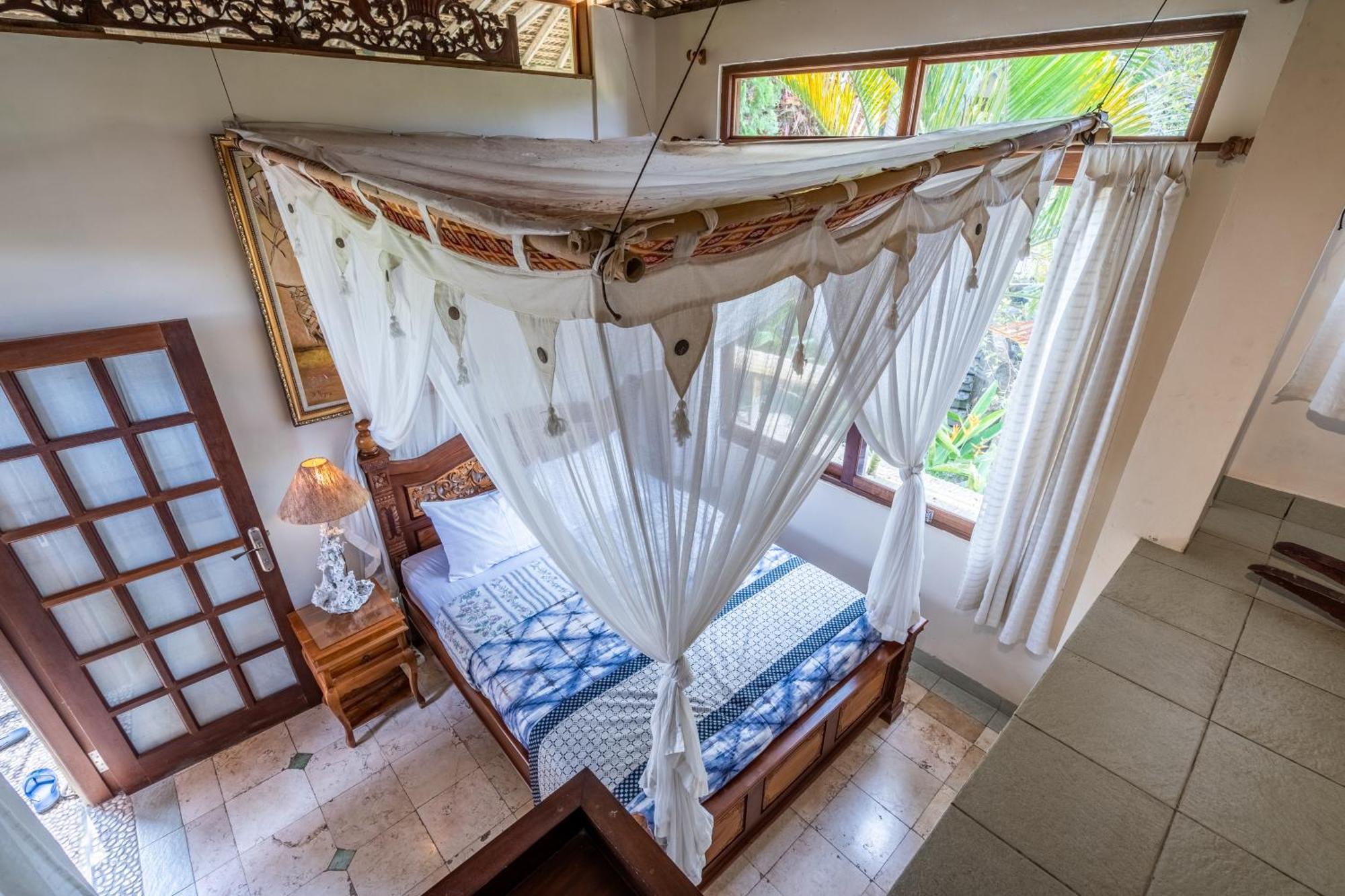 Tirta Asri Ubud Villa Zimmer foto