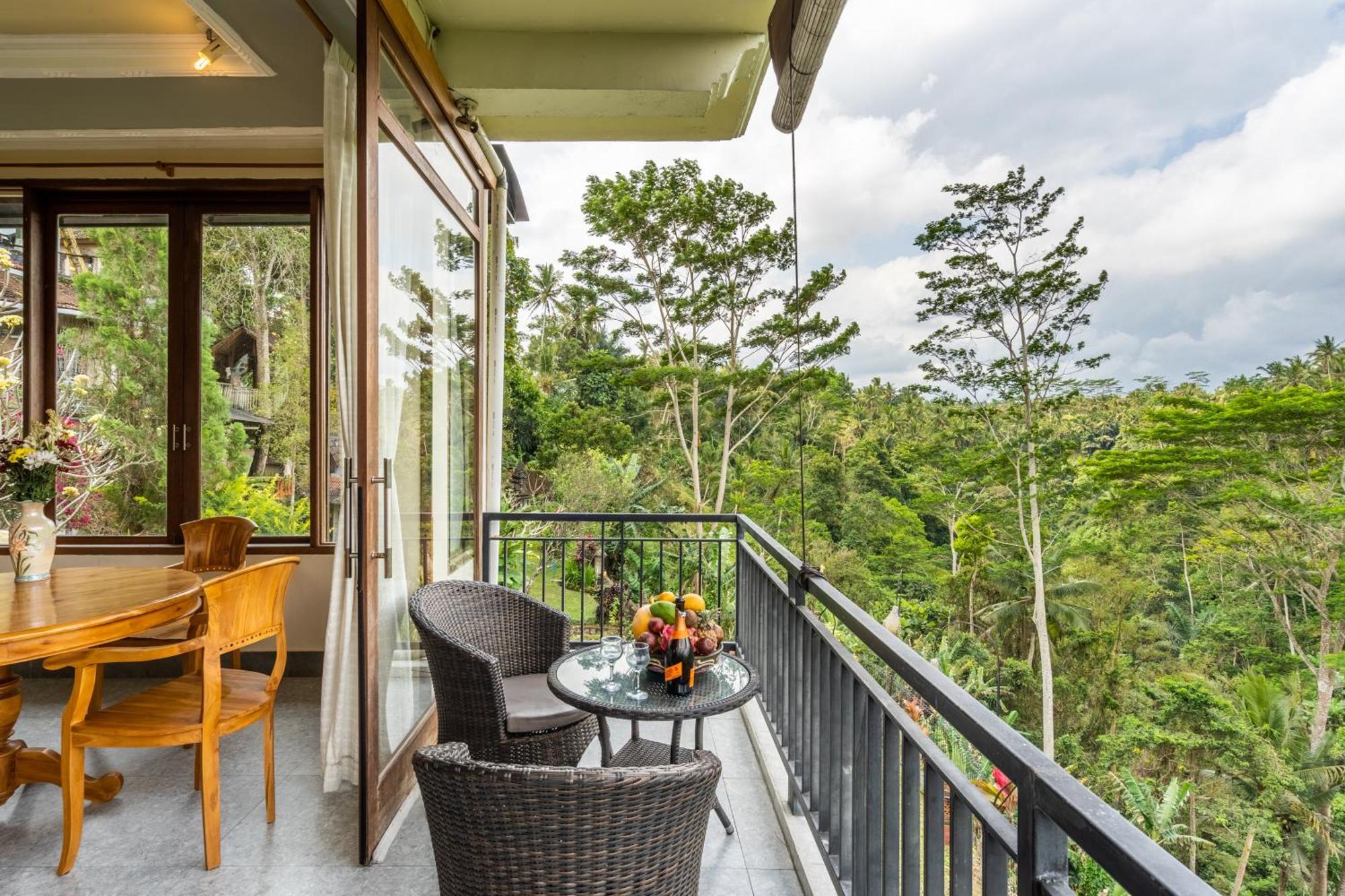 Tirta Asri Ubud Villa Zimmer foto
