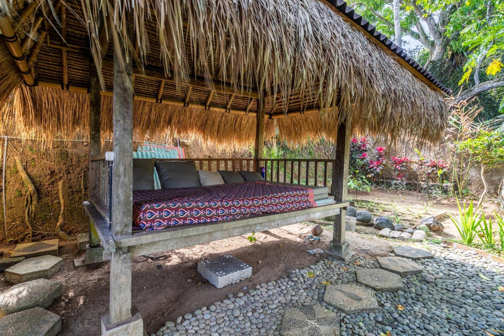 Tirta Asri Ubud Villa Zimmer foto