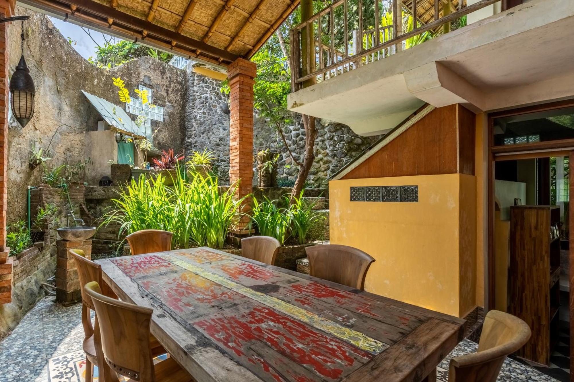 Tirta Asri Ubud Villa Zimmer foto